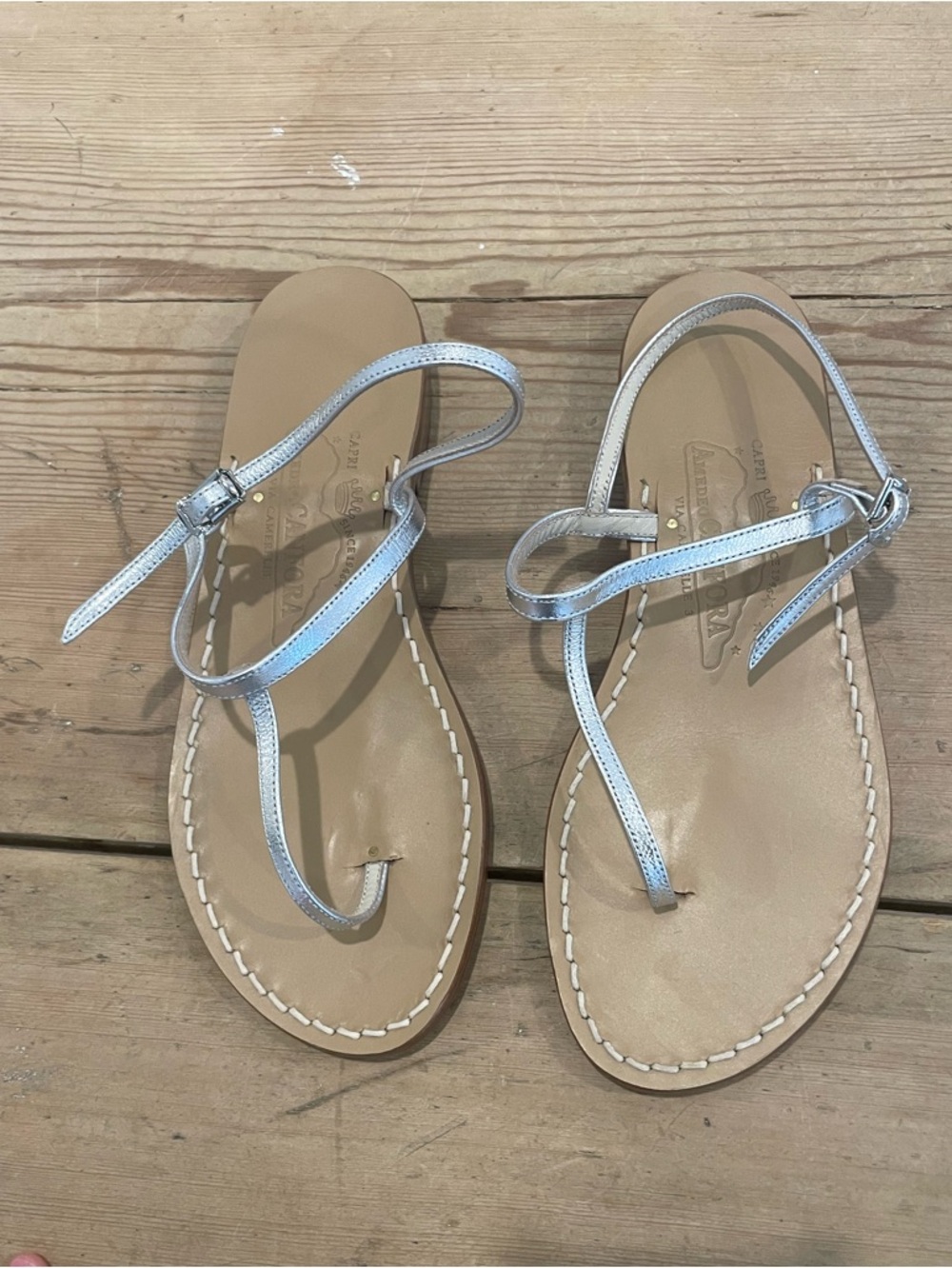 Gail Canfora sandal silver NWOB US 6